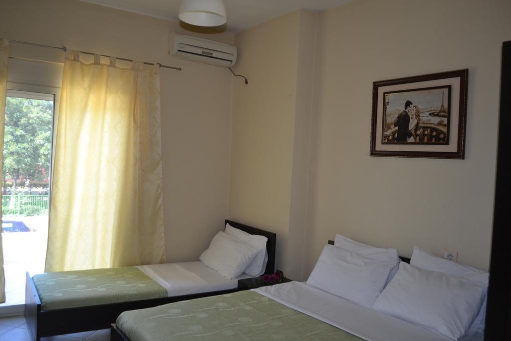 Hotel 4 Stinet Vlorë Eksteriør billede