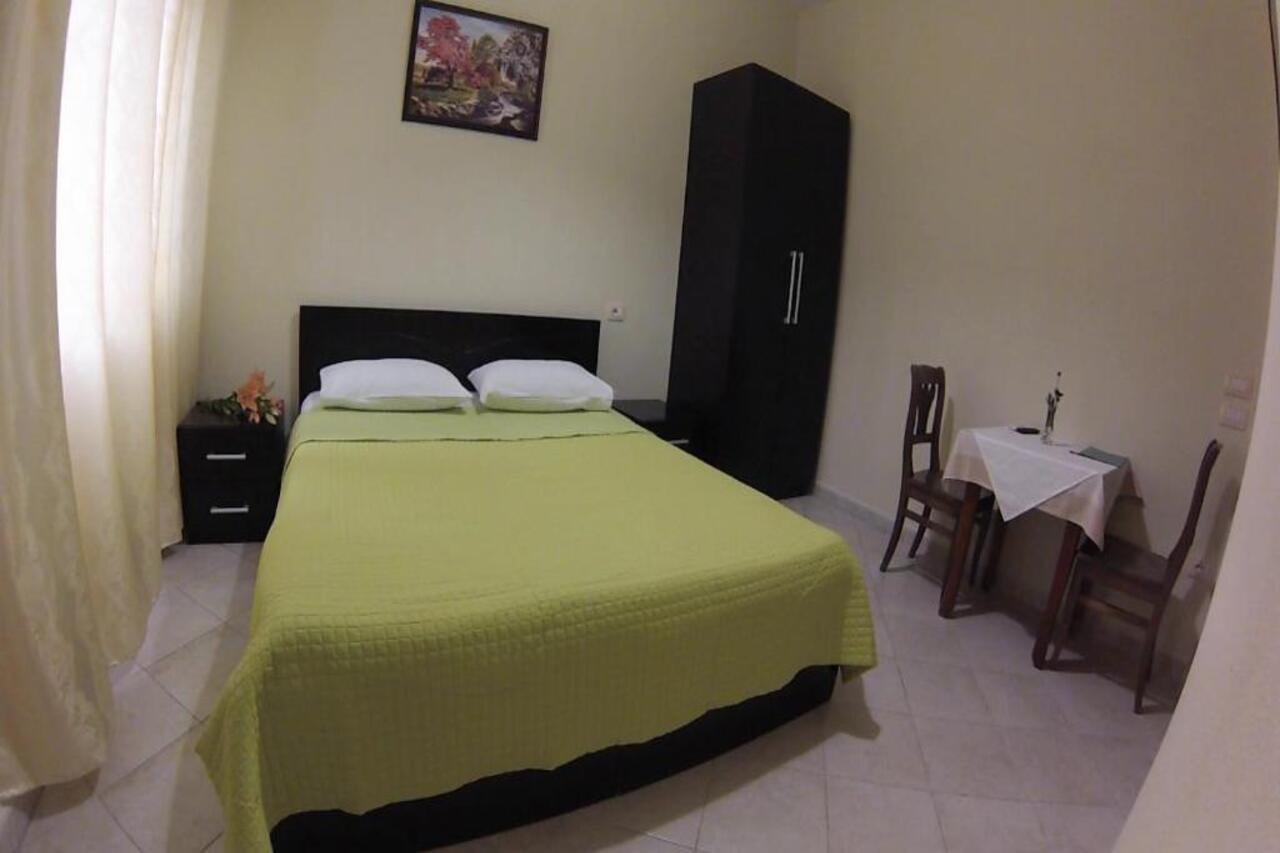 Hotel 4 Stinet Vlorë Eksteriør billede
