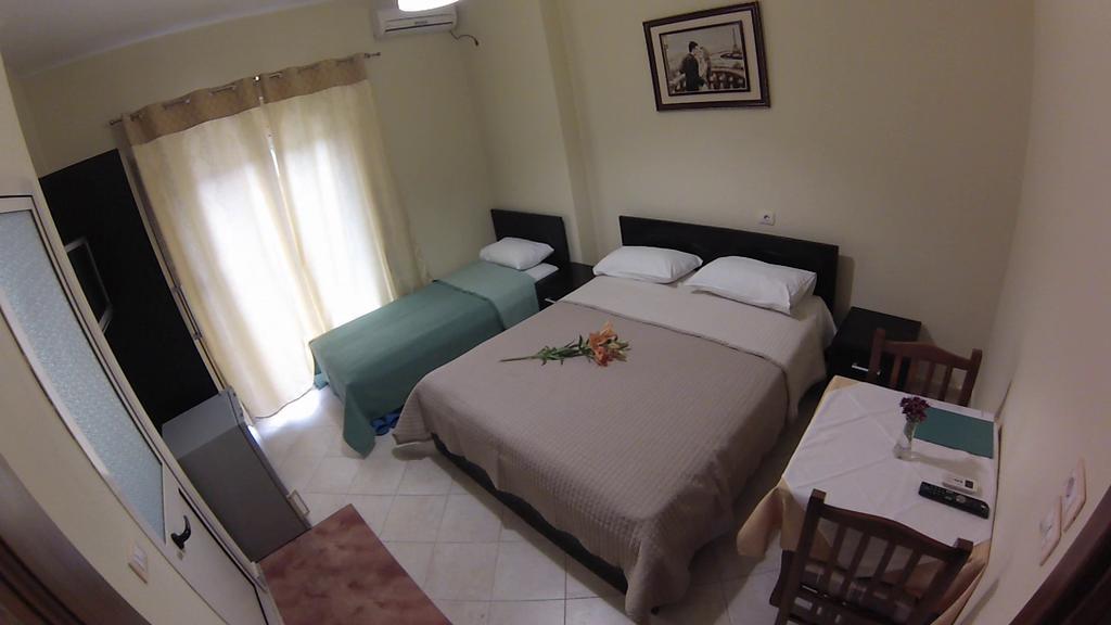 Hotel 4 Stinet Vlorë Eksteriør billede