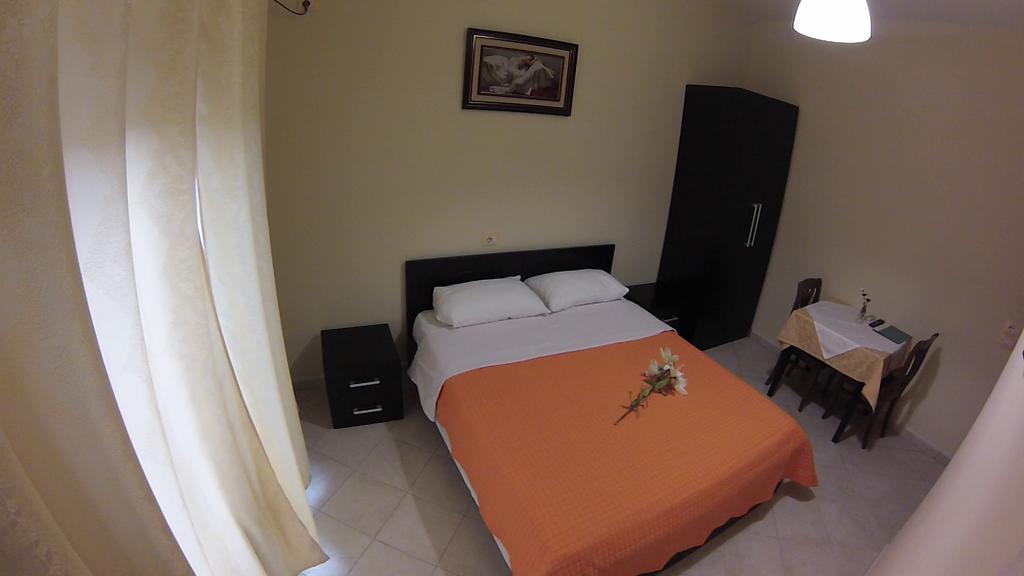 Hotel 4 Stinet Vlorë Eksteriør billede