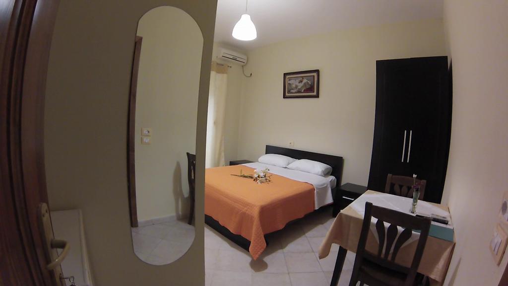Hotel 4 Stinet Vlorë Eksteriør billede