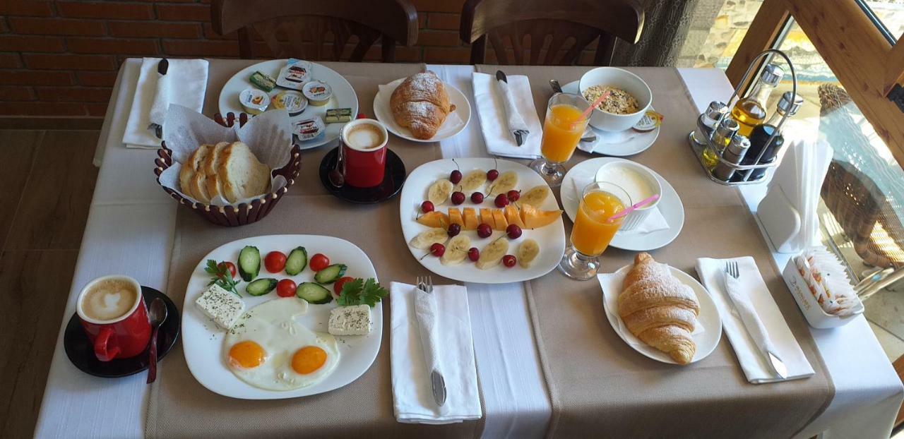 Hotel 4 Stinet Vlorë Eksteriør billede
