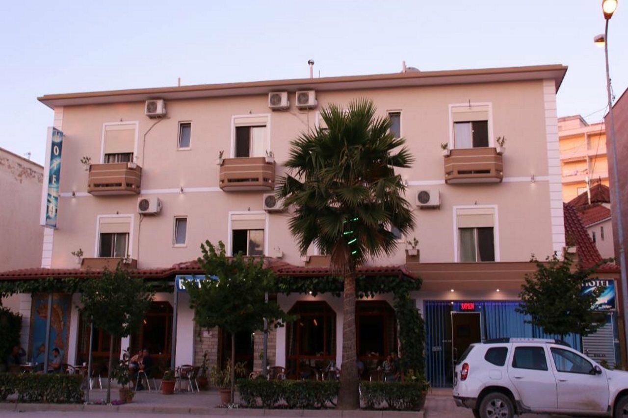 Hotel 4 Stinet Vlorë Eksteriør billede