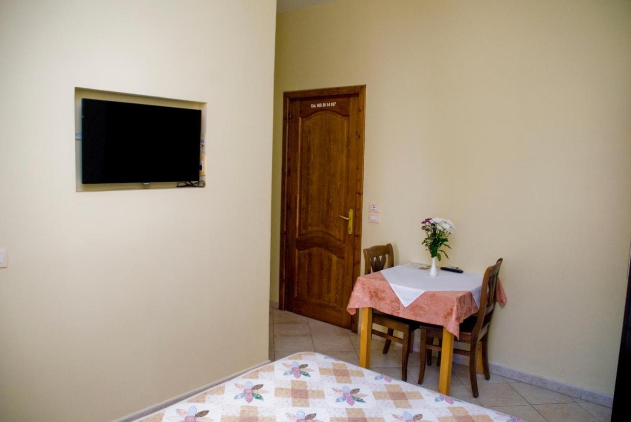 Hotel 4 Stinet Vlorë Eksteriør billede